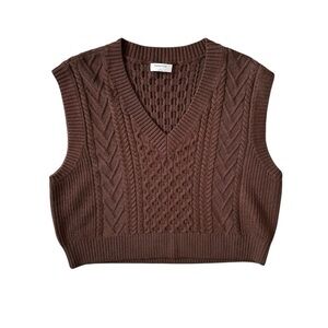 Aritzia Brown Cable Knit V‑Neck Sweater Vest